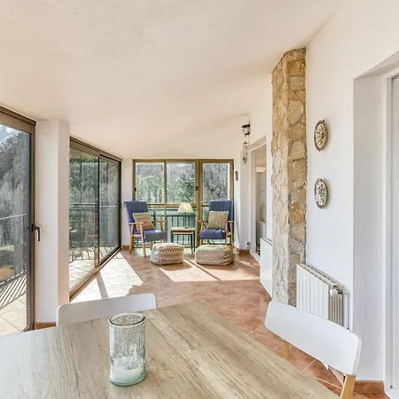 Isabel Tatil Evi *