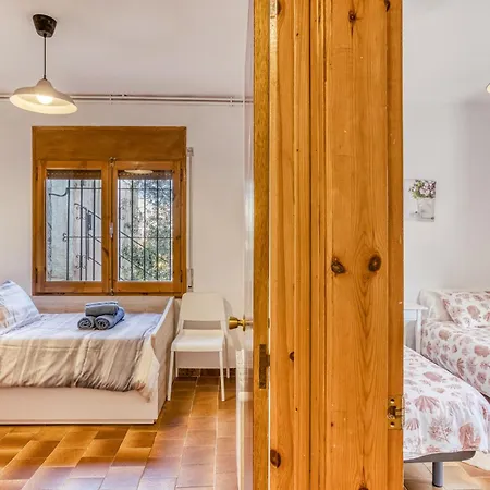 Isabel Tatil Evi *