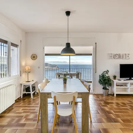 Isabel Tatil Evi *